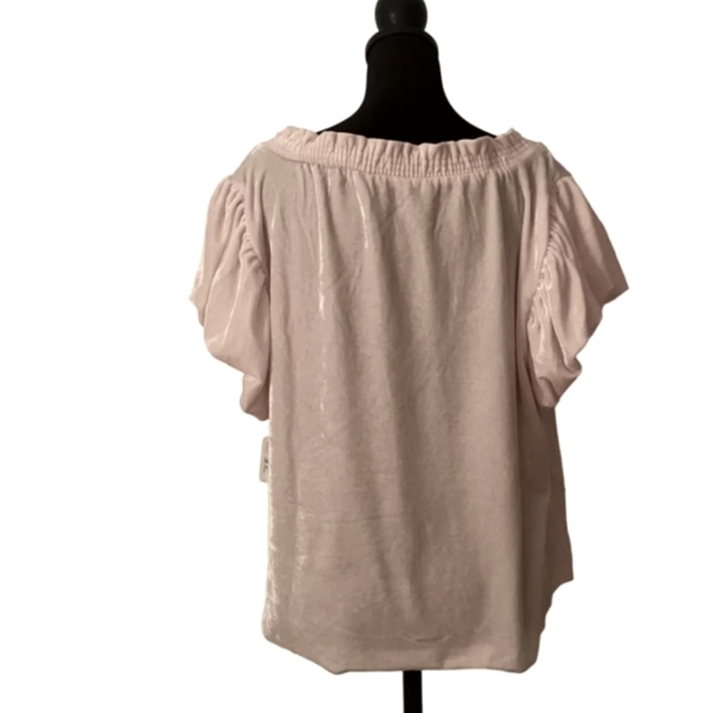 Free People pink Peach velvet top  sz Med Pit 21  Length 22 Nwot - Picture 6 of 6